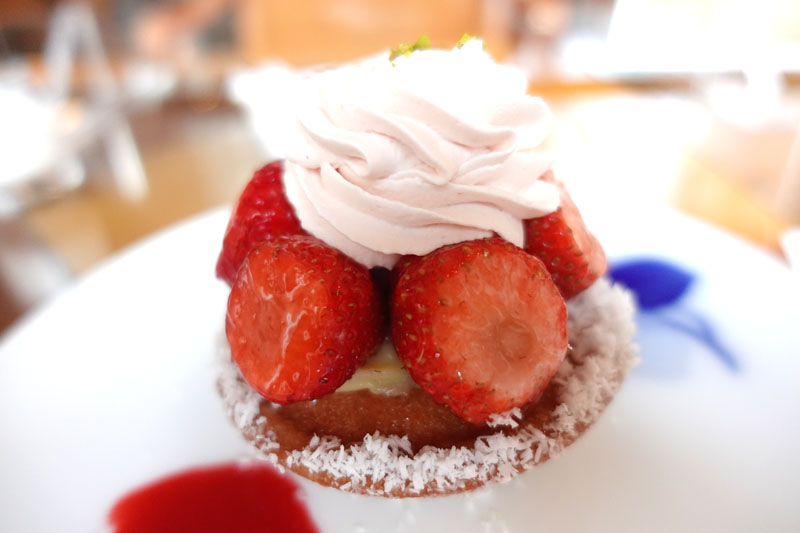高級ホテルでケーキを味わう 10 札幌グランドホテル 苺タルト いー気分 高級ホテルでケーキを味わう 10 札幌グランドホテル 苺タルト いー気分