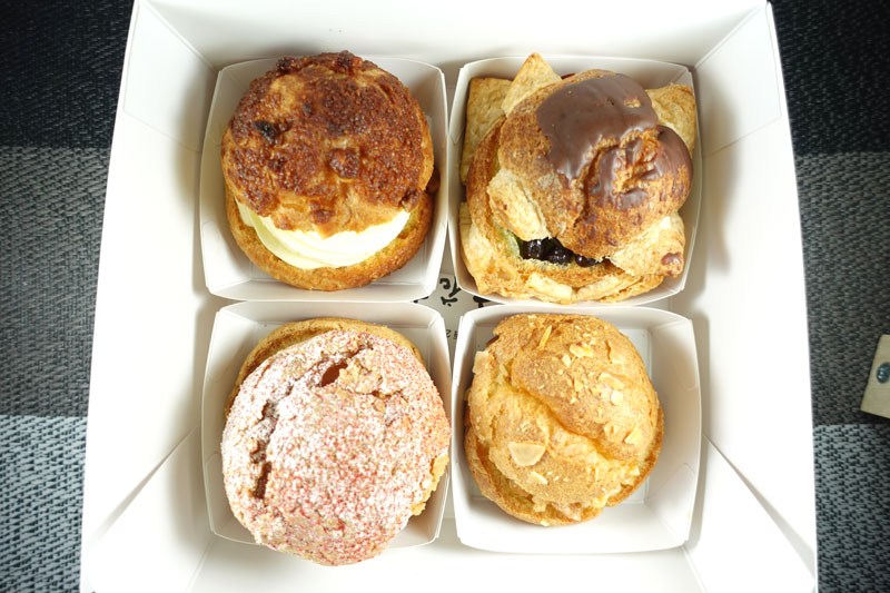 六花亭おやつ屋さん 4種類のシュークリームを味わう いー気分 六花亭おやつ屋さん 4種類のシュークリームを味わう いー気分